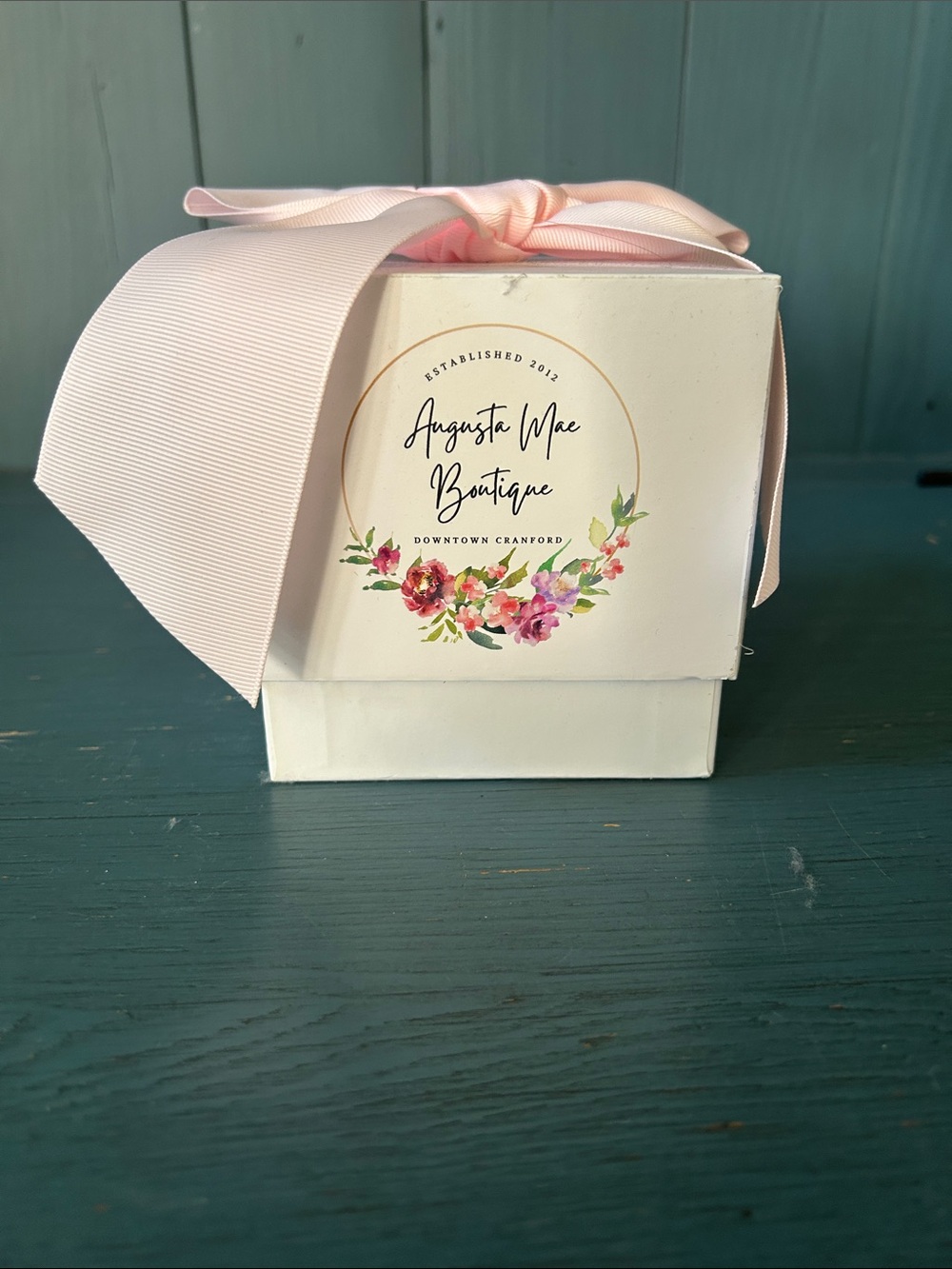 Augusta May Pink Gift Box - Women's “Peace” Mini Candle | New